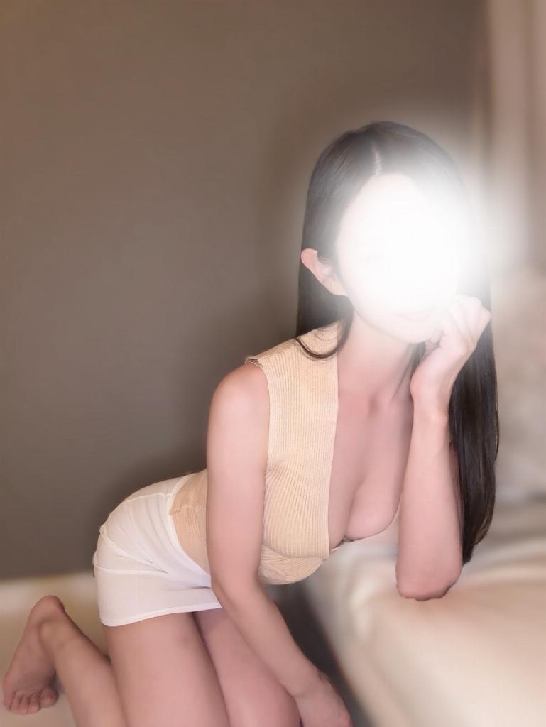 末吉あすな