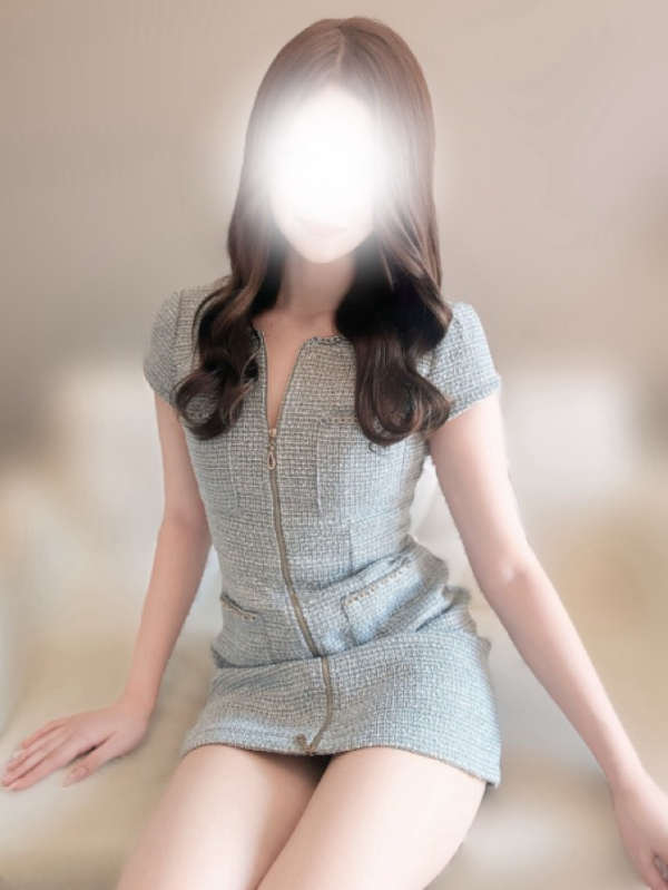 羽澄ありさ